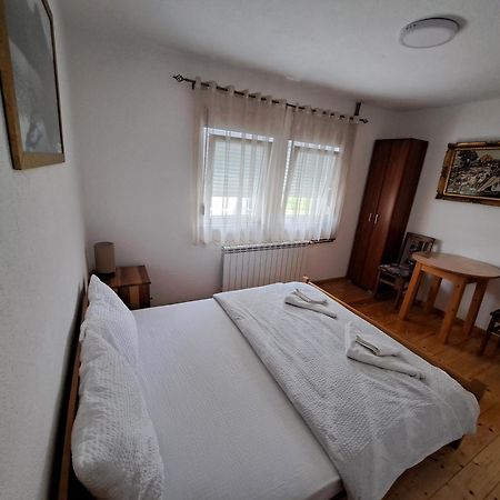 Rooms Lida & Friendly Home Плав Екстер'єр фото