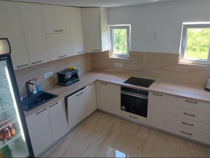 Rooms Lida & Friendly Home Плав Екстер'єр фото